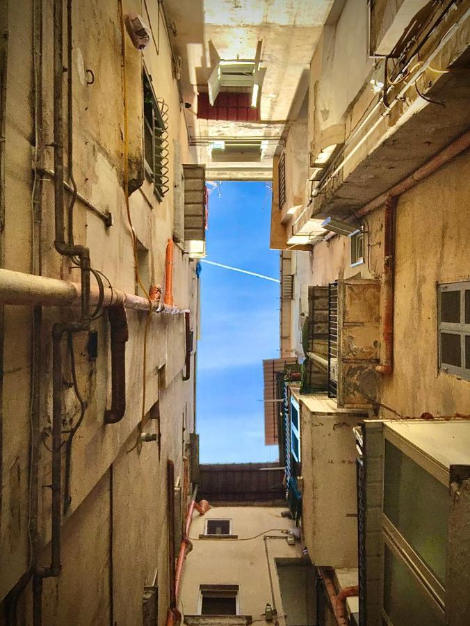 Jungle 13 - Room And Apartments نابولي المظهر الخارجي الصورة