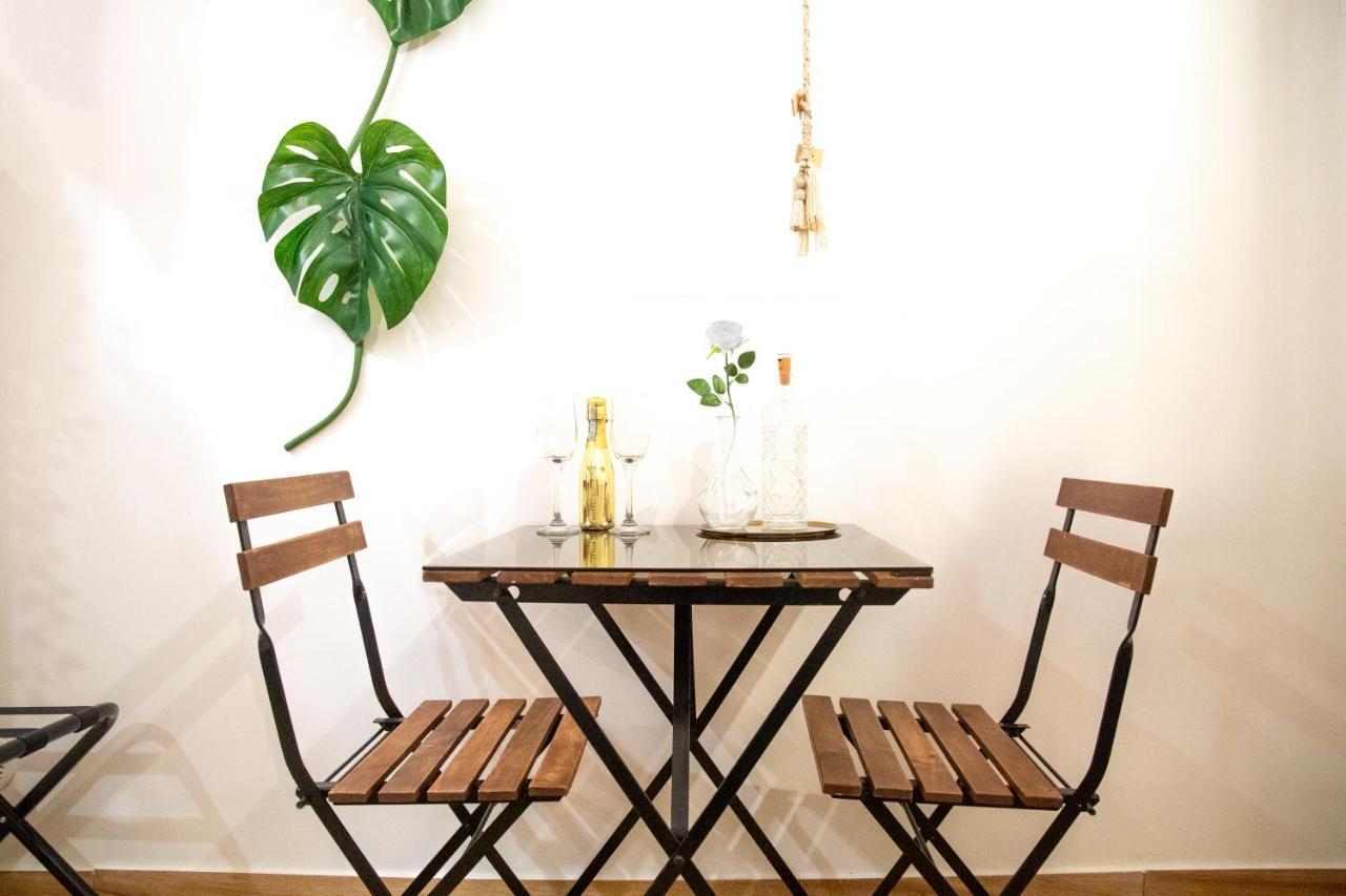 Jungle 13 - Room And Apartments نابولي المظهر الخارجي الصورة