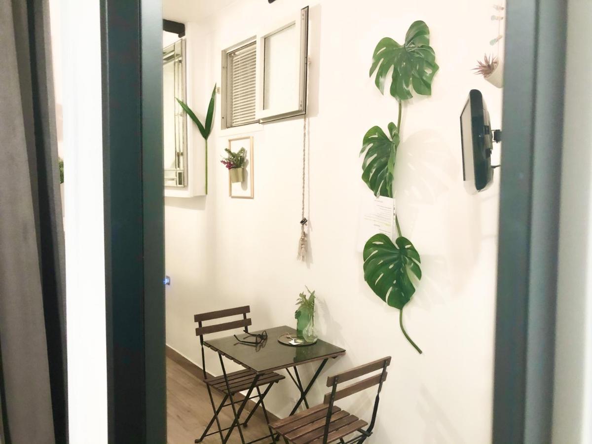 Jungle 13 - Room And Apartments نابولي المظهر الخارجي الصورة